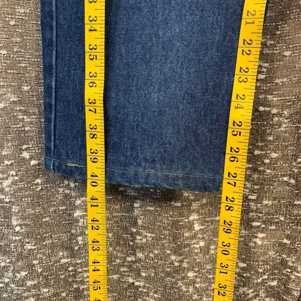 Vintage 90's Levi's 505‎ Regular Fit Straight Leg Blue Denim Jeans Men's 38x30